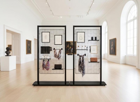 Griglia espositiva: LINEA SIDEROS MD-PNG12