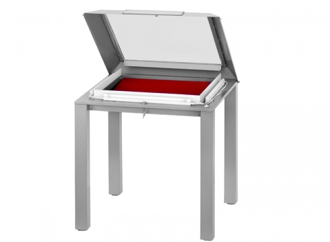 Vetrine espositive: LINEA TESTI